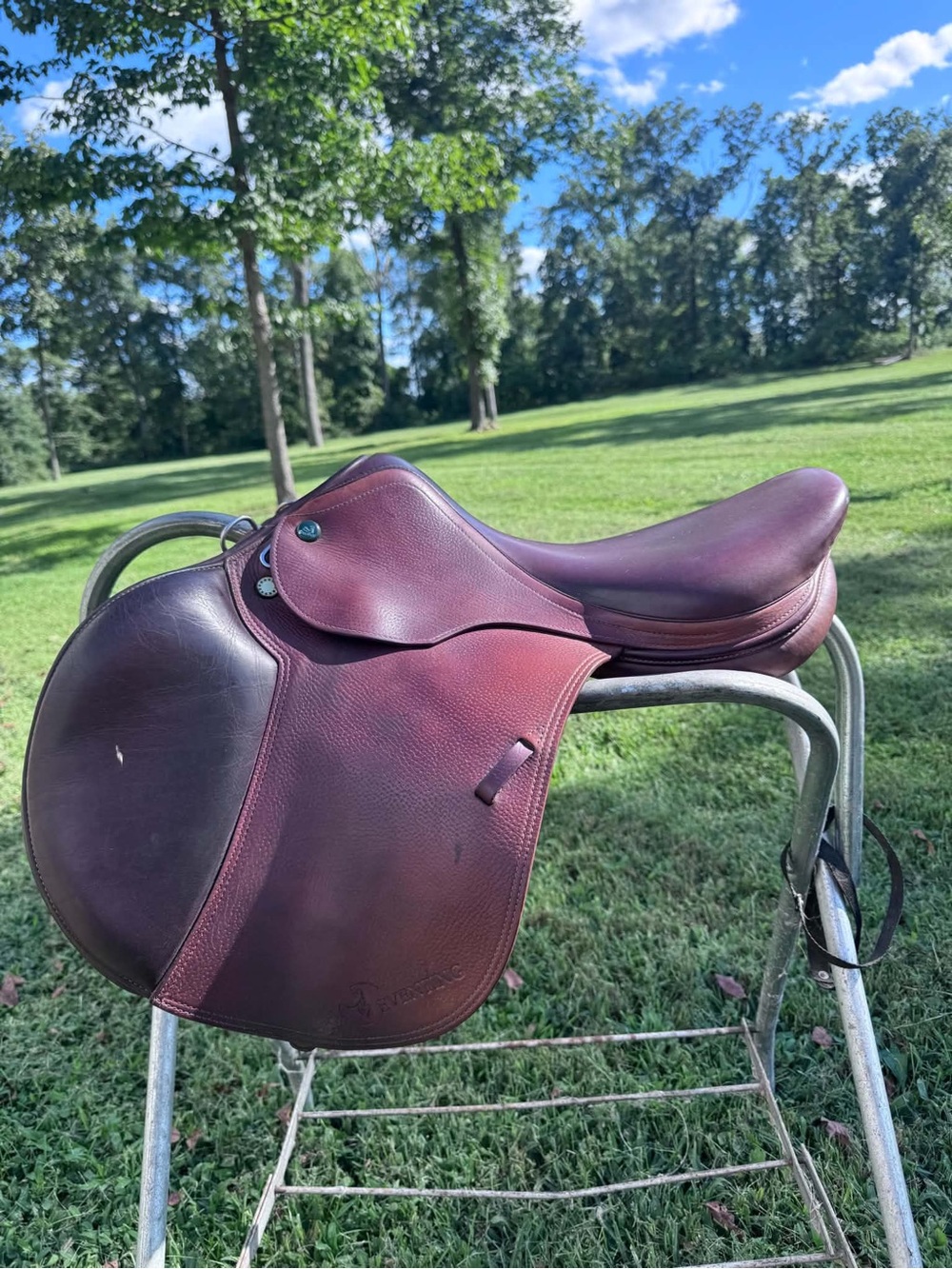2006 Prestige Eventing Jump Saddle 17” Seat Medium Tree Standard flap